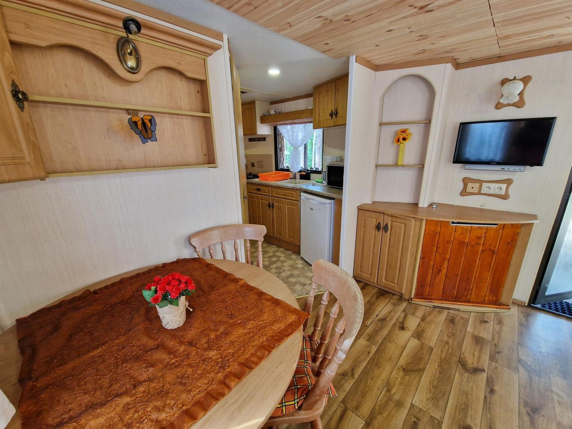 Pod Sosnami Osrodek Wypoczynkowy Boszkowo Letnisko Villa Phòng bức ảnh